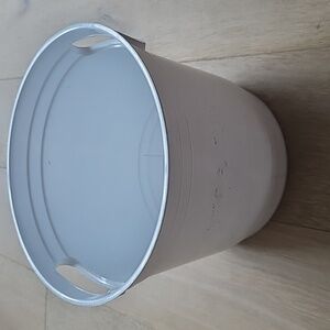 White Plastic Ice Bucket